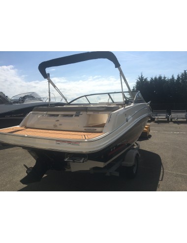 BAYLINER VR5 CUDDY In-Board 250cv | Achat bateau neuf
