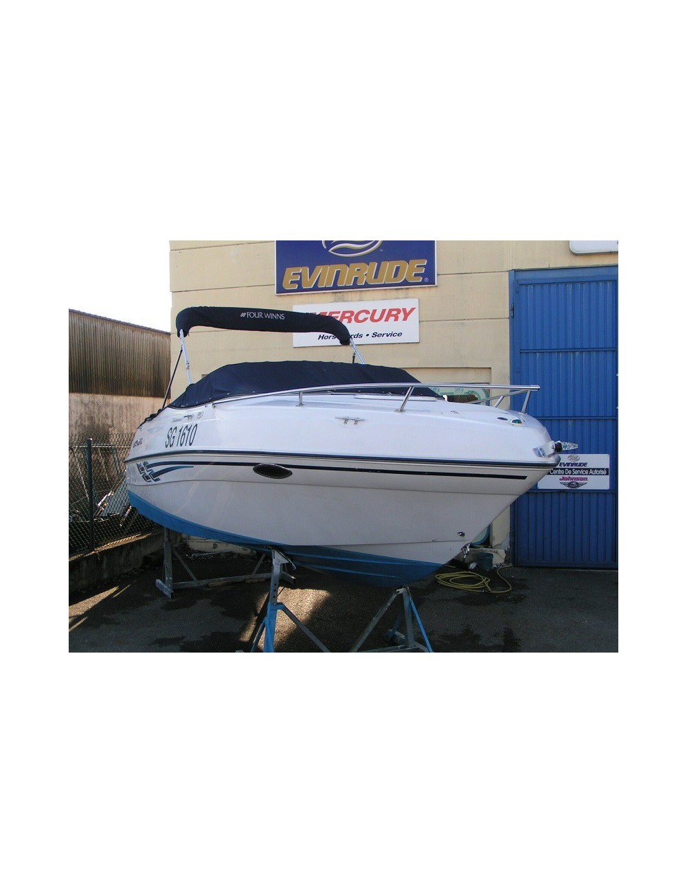 ► Bateau d'Occasion FOUR WINNS 205 Sundowner
