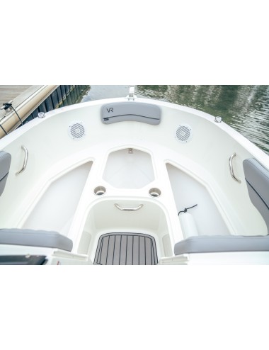 BAYLINER VR4 BOW-RIDER In-Board
