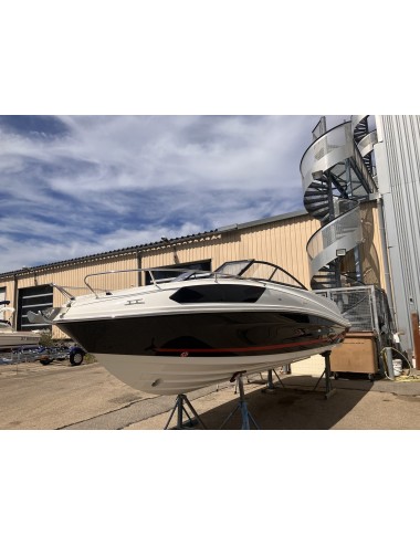 BAYLINER VR6 CUDDY V6 de 225cv | Achat bateau neuf