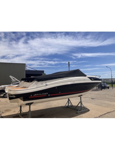 BAYLINER VR6 CUDDY V6 de 225cv | Achat bateau neuf