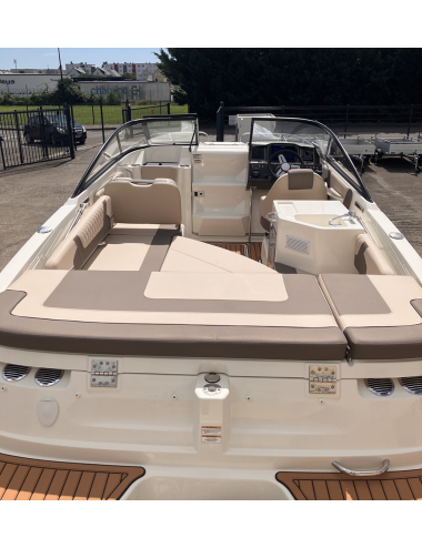 BAYLINER VR6 CUDDY V6 de 225cv | Achat bateau neuf