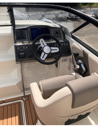 BAYLINER VR6 CUDDY V6 de 225cv | Achat bateau neuf