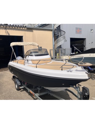 ► Bateau d'occasion BENETEAU F1