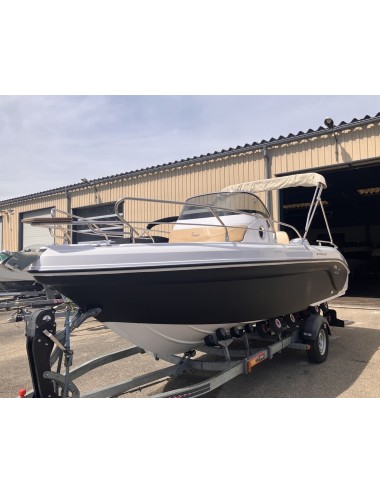 ► Bateau d'occasion BENETEAU F1