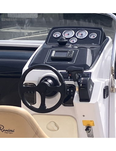 ► Bateau d'occasion BENETEAU F1